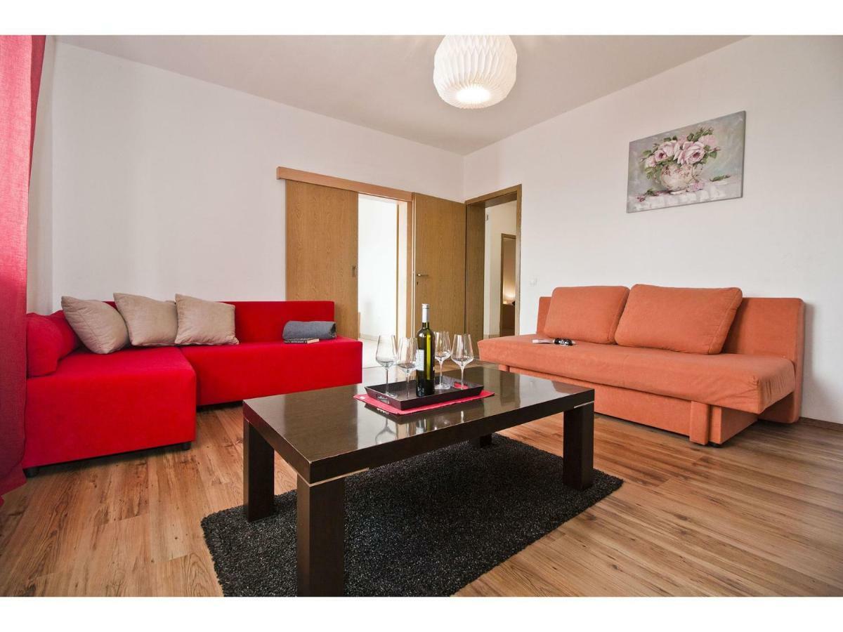 Apartment Josip Podstrana Exteriér fotografie