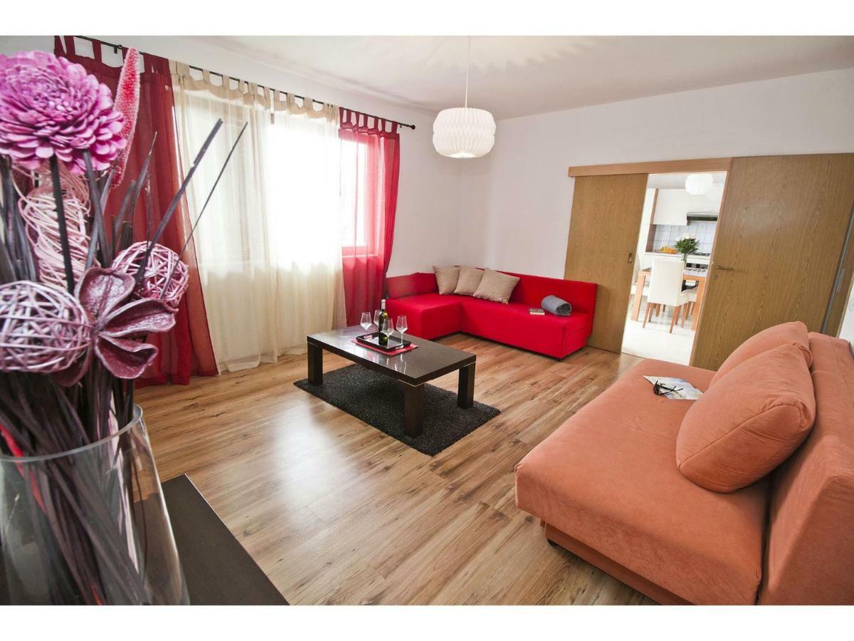 Apartment Josip Podstrana Exteriér fotografie